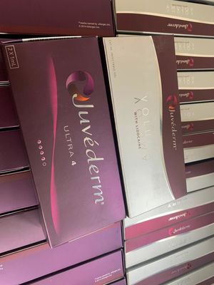 Морщинка лба заполнителя Juvederm Ultra3 Ultra4 Voluma дермальная извлекает контур губ