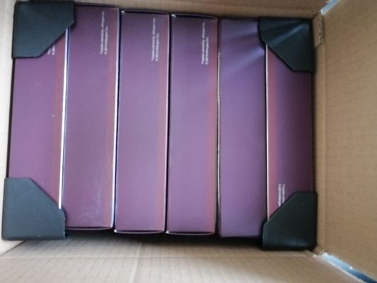 Hyaluronic кисловочный дермальный заполнитель Juvederm Juv смотрит на заполняя дермальный заполнитель